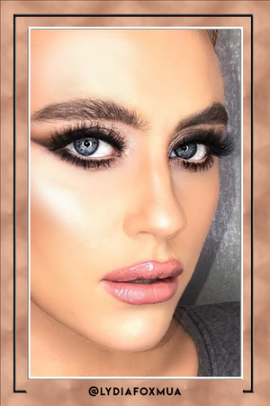THE SELFIE LASH